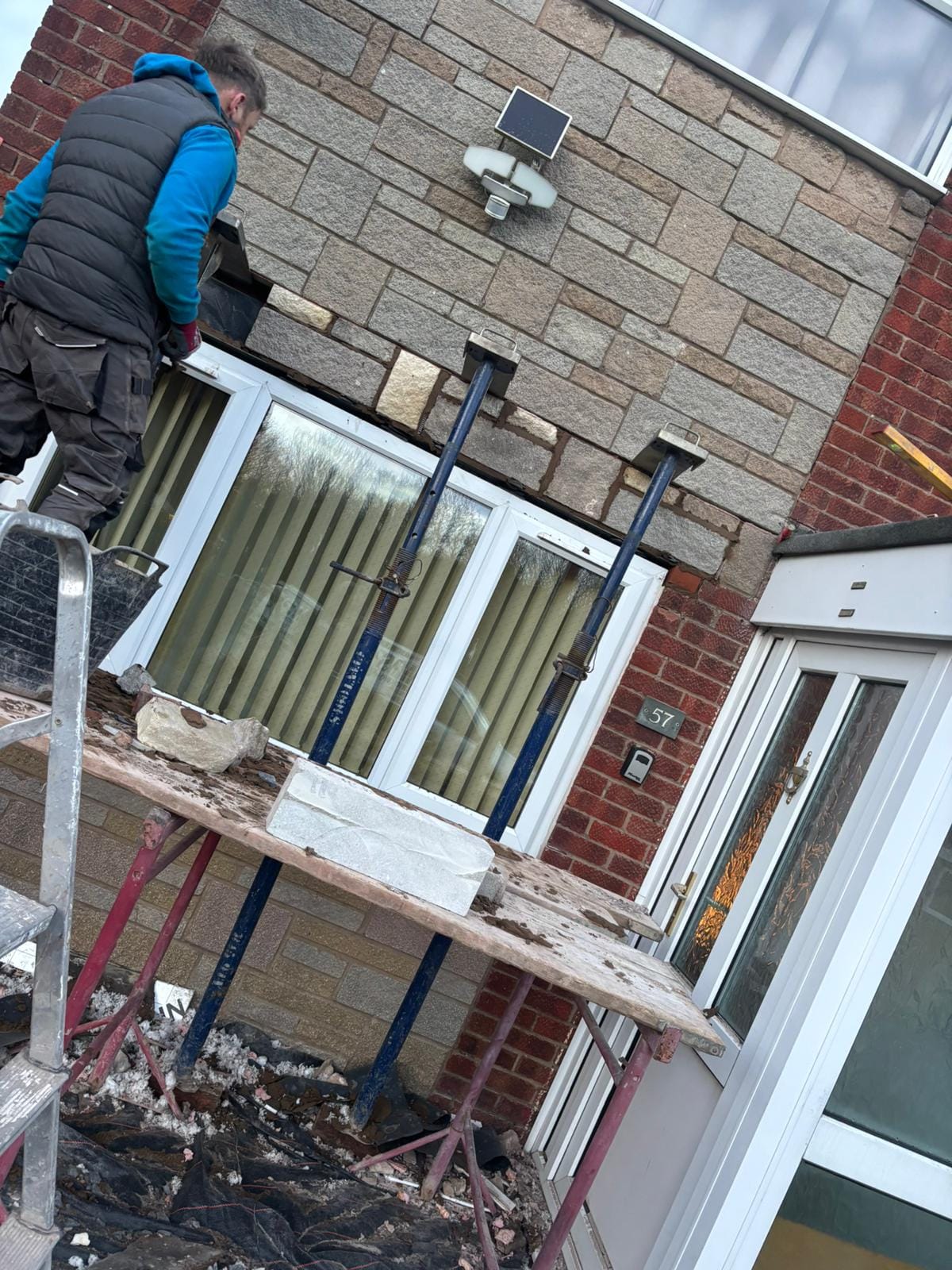 484177890_1143688390876825_6284693477525208435_n